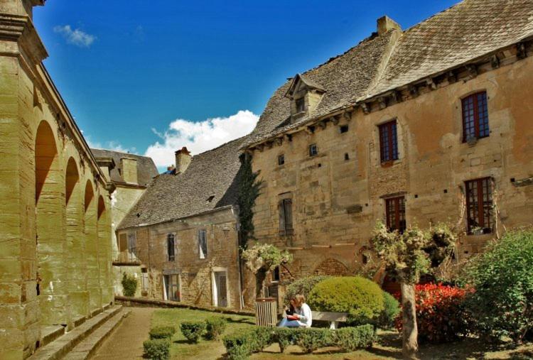 Salignac Eyvigues Petite Maison En Pierre Au Coeur Du Perigord Noir מראה חיצוני תמונה